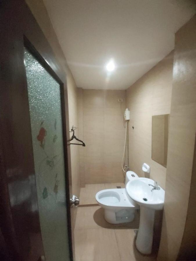 Cosmo Hotel Espana Near Ust マニラ市 エクステリア 写真